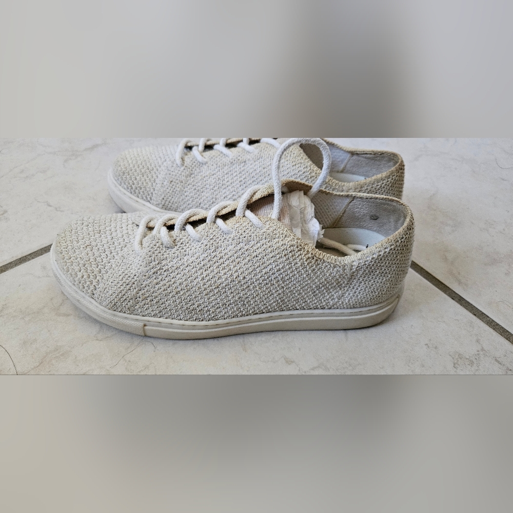 Nisolo Women's Go-To Eco-Knit Sneaker in linen size 6 - Picture 5 of 10